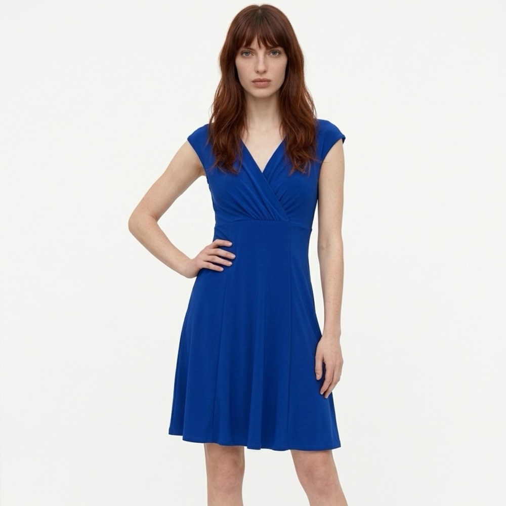 Lauren Ralph Lauren Vintage fit and flare V-Neck Classic Minimalist Dress